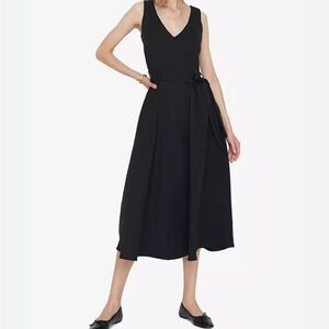 Babaton Ponte Minimalistic Black Midi Dress